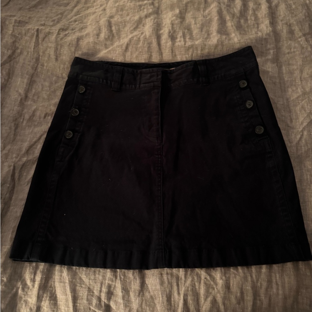 Vineyard Vines Navy skirt 6